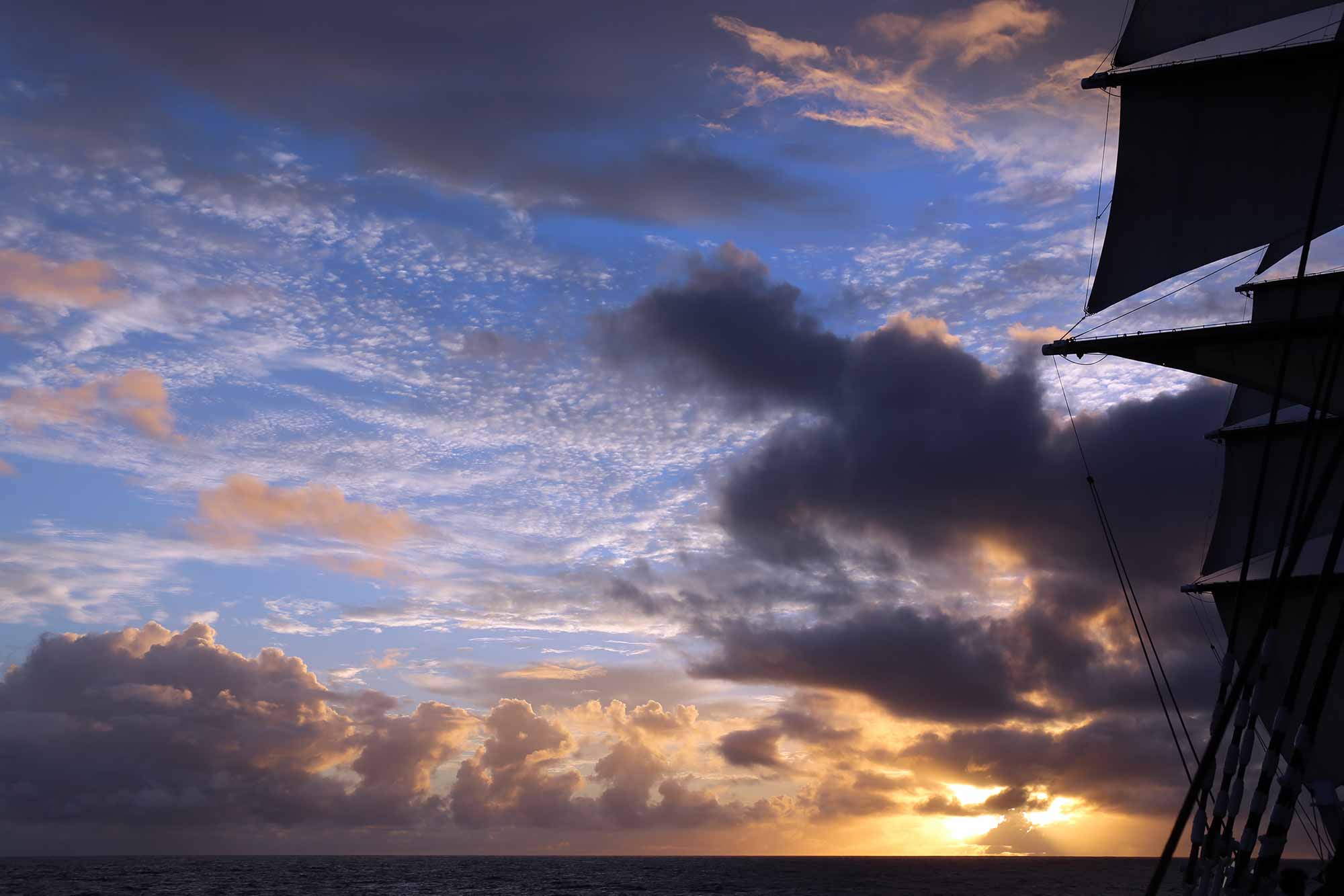 SeaCloud_Kreuzfahrten_SeaCloud-bei-Nacht