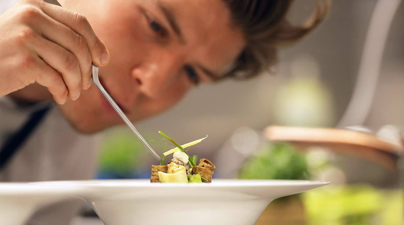 SeaCloud_Kreuzfahrten_SeaCloudSpirit_Food_Kueche