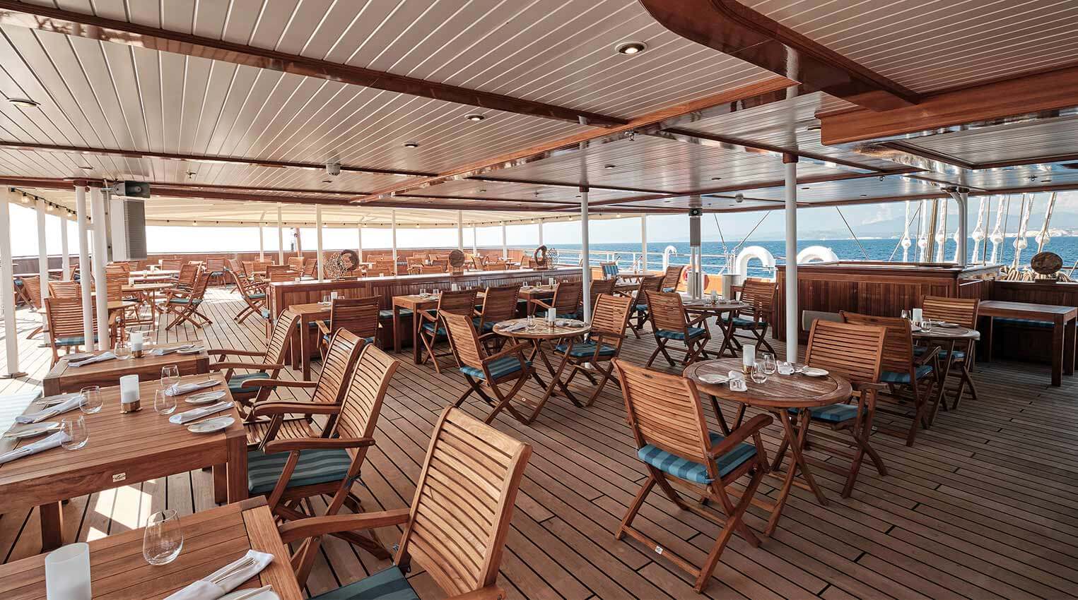 SeaCloud_Kreuzfahrten_SeaCloudSpirit_Lidodeck1